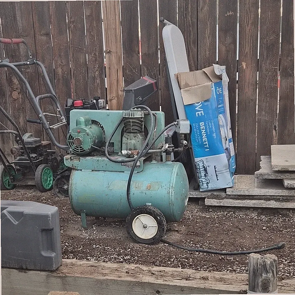 Speedaire 3Z929 Portable Electric Reciprocating Air Compressor 1HP Horizontal
